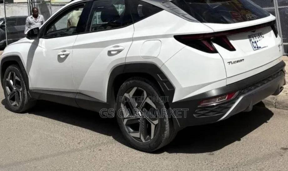 Hyundai Tucson SEL 2022 White