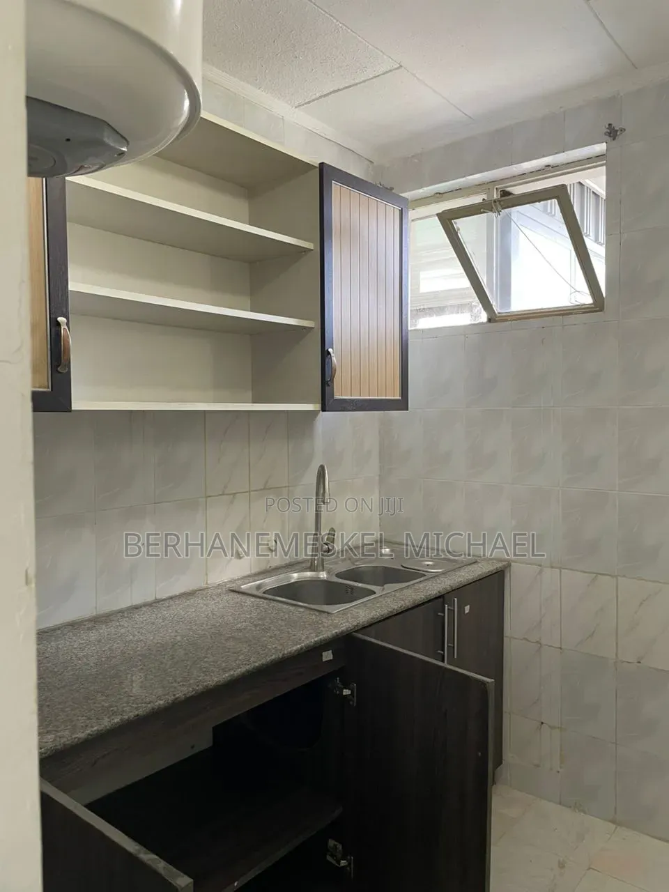 2bdrm House in Yeka for rent