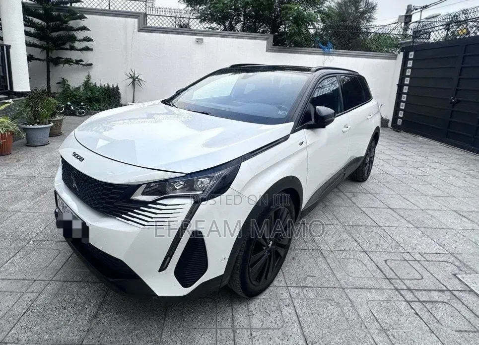Peugeot 5008 2022