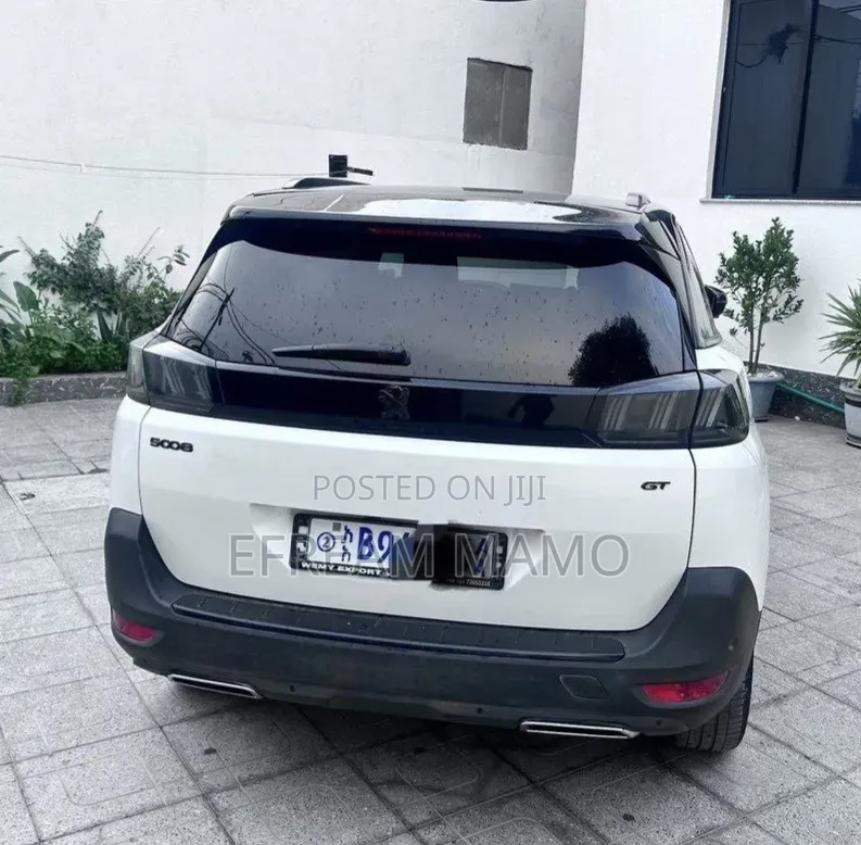 Peugeot 5008 2022