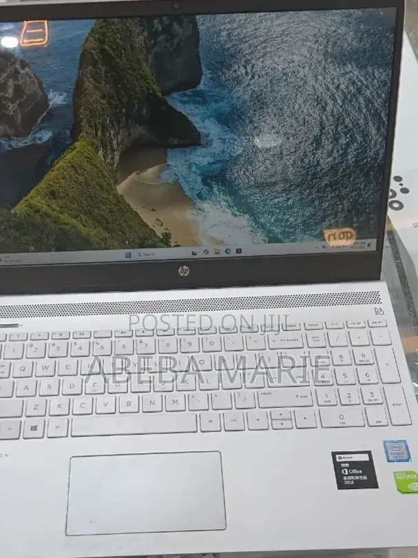New Laptop HP Pavilion 15 16GB Intel Core i7 SSD 512GB