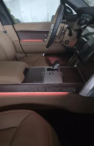 New Land Rover Range Rover 2026 Black