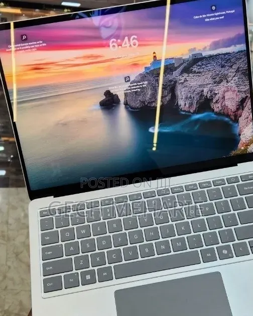 New Microsoft Surface Laptop 7 16GB Qualcomm Snapdragon X Elite 512GB