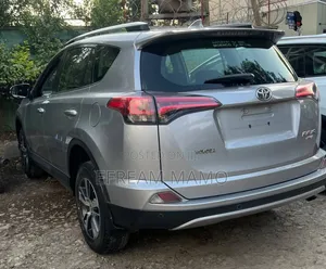 Toyota RAV4 2018