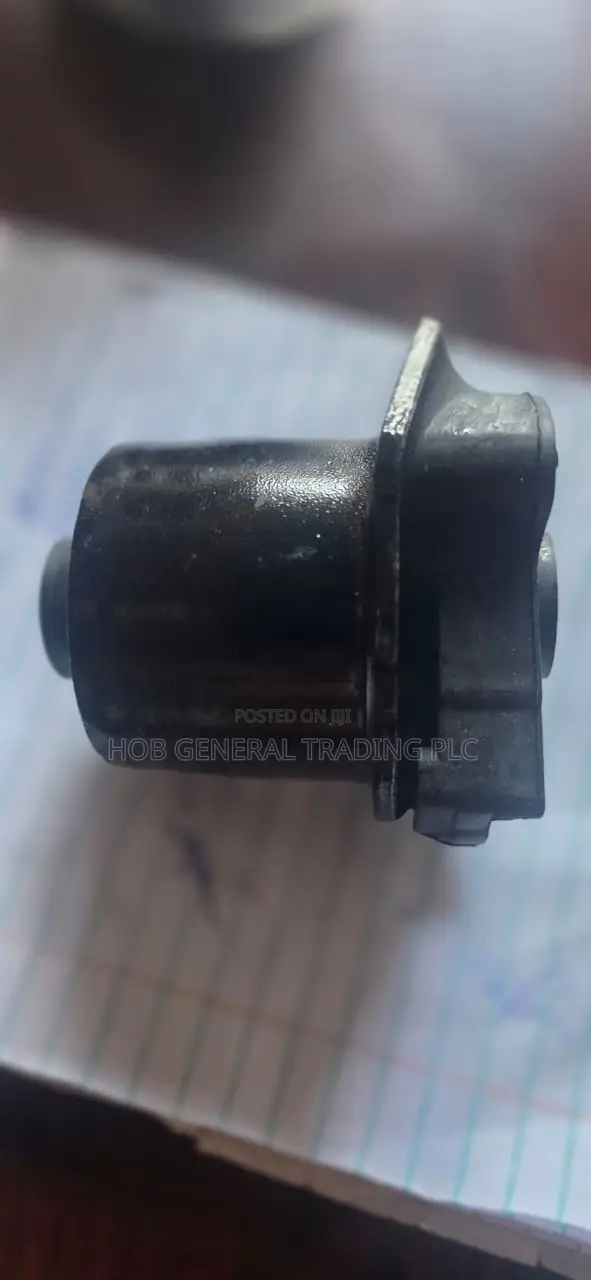 Suspention Bushing PRT No 48725-52010