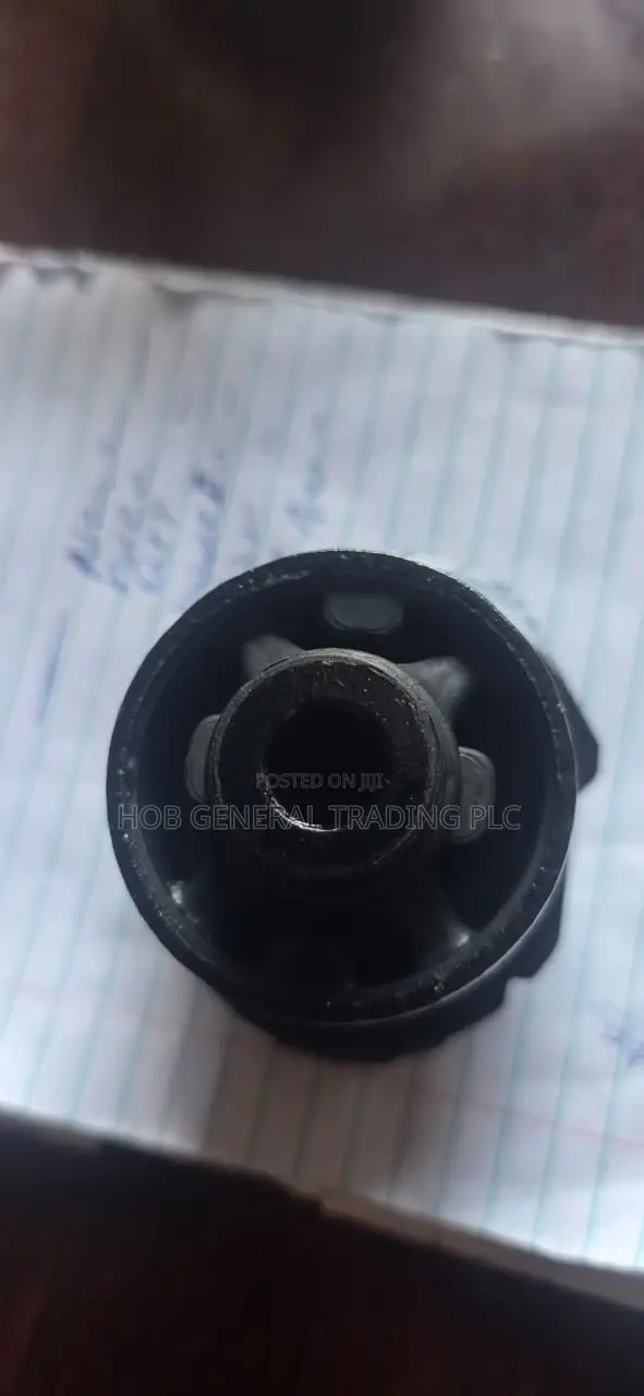 Suspention Bushing PRT No 48725-52010