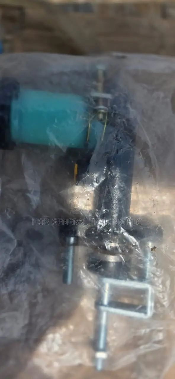 Clutch Master Cylinder PRT No 8-