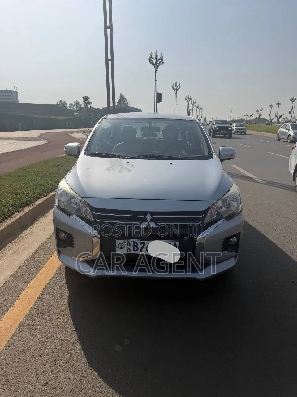 Mitsubishi Attrage 2021 Gray