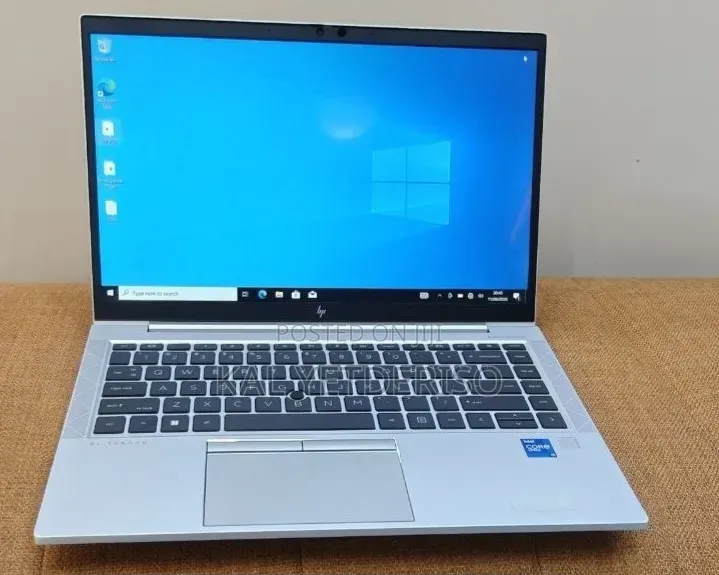New Laptop HP EliteBook 840 G8 16GB Intel Core i5 SSD 512GB