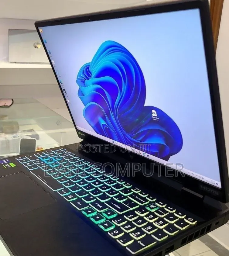 New Laptop Acer Predator Helios 300 16GB Intel Core i9 SSD 1T