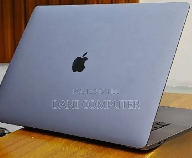 New Laptop Apple MacBook Pro 2018 32GB Intel Core i9 SSD 2T