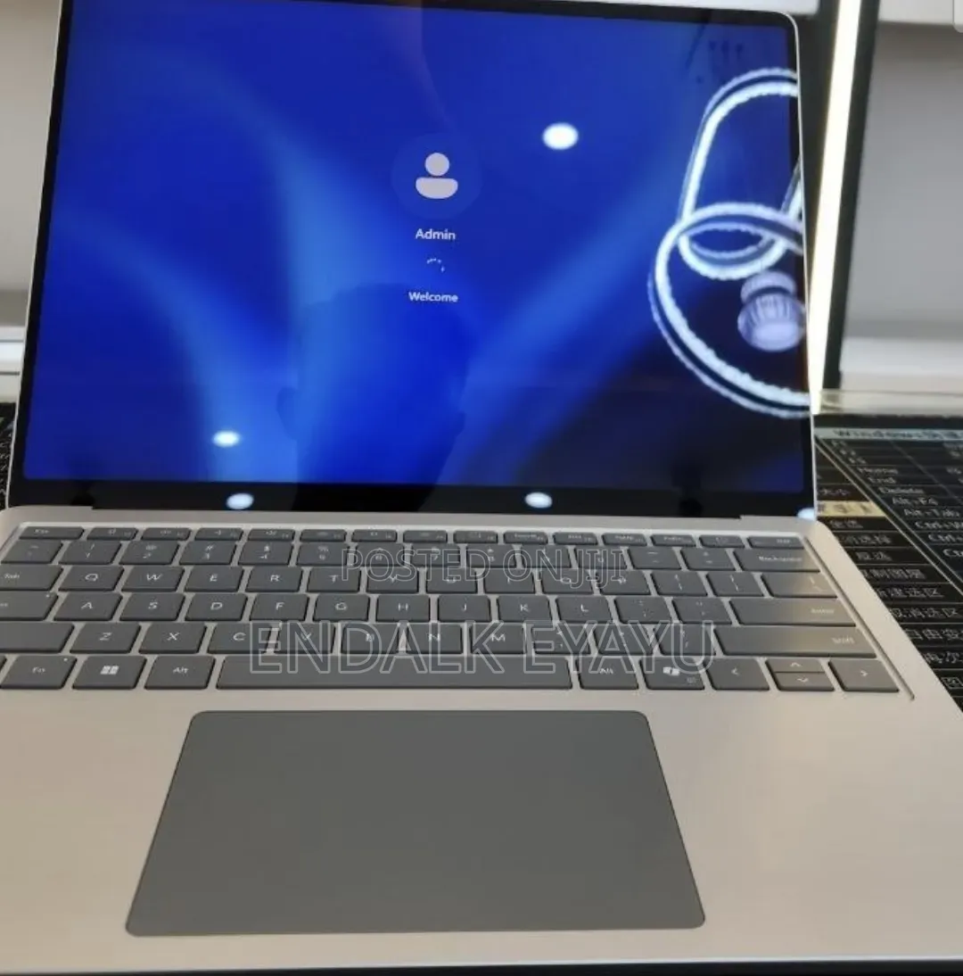 New Laptop Microsoft Surface 16GB Qualcomm Snapdragon X Elite SSD 512GB