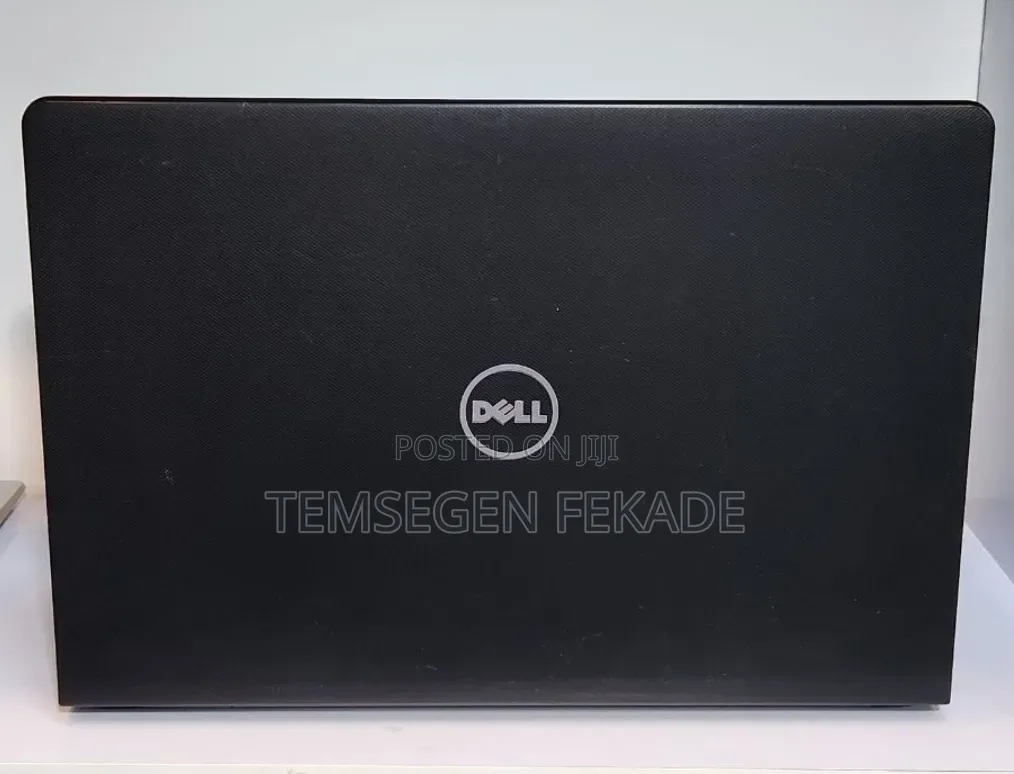 New Laptop Dell Vostro 15 3000 8GB Intel Core i5 HDD 1T