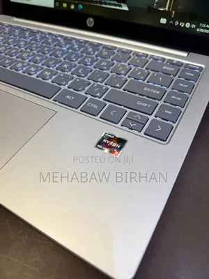 New Laptop HP Stream Notebook 8GB AMD Ryzen 5 SSD 512GB