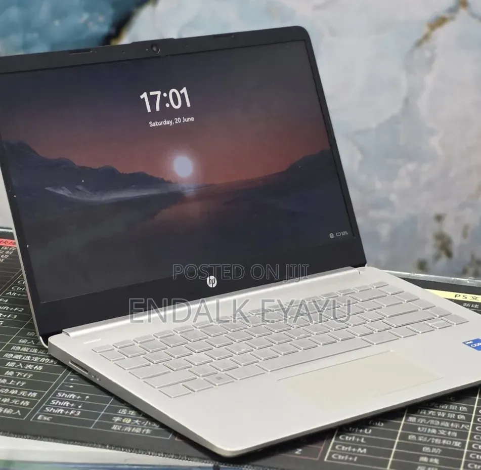 New Laptop HP 8GB Intel Core i5 SSD 256GB