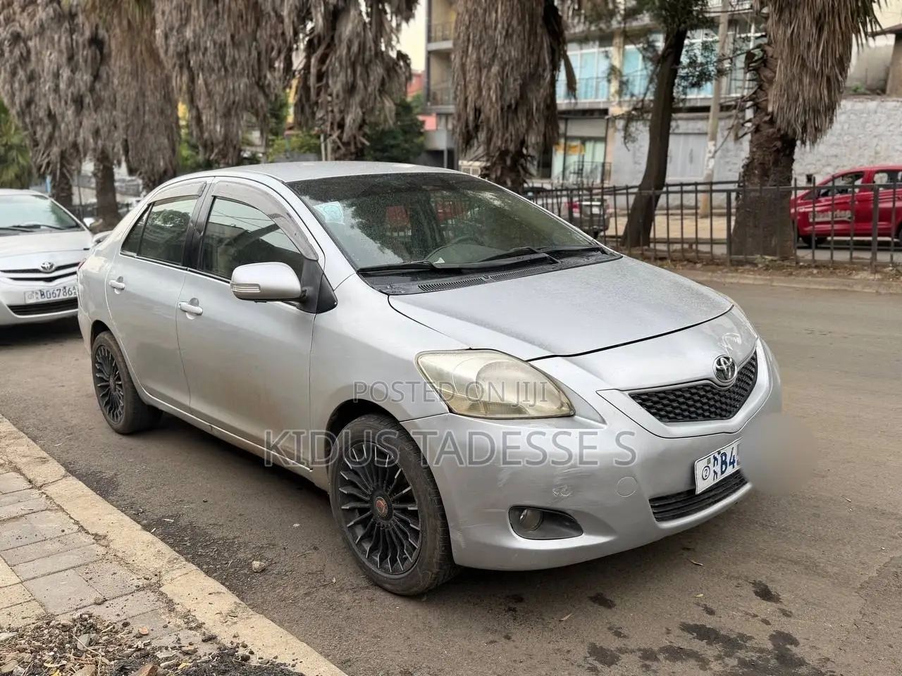 Toyota Yaris 2010 Silver