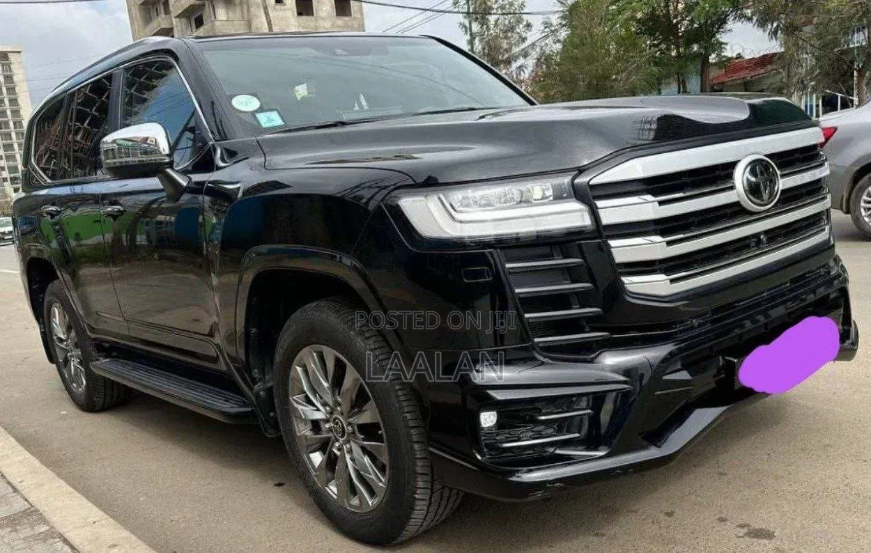 Toyota Land Cruiser 2023 Black