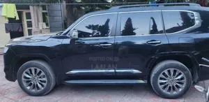 Toyota Land Cruiser 2023 Black