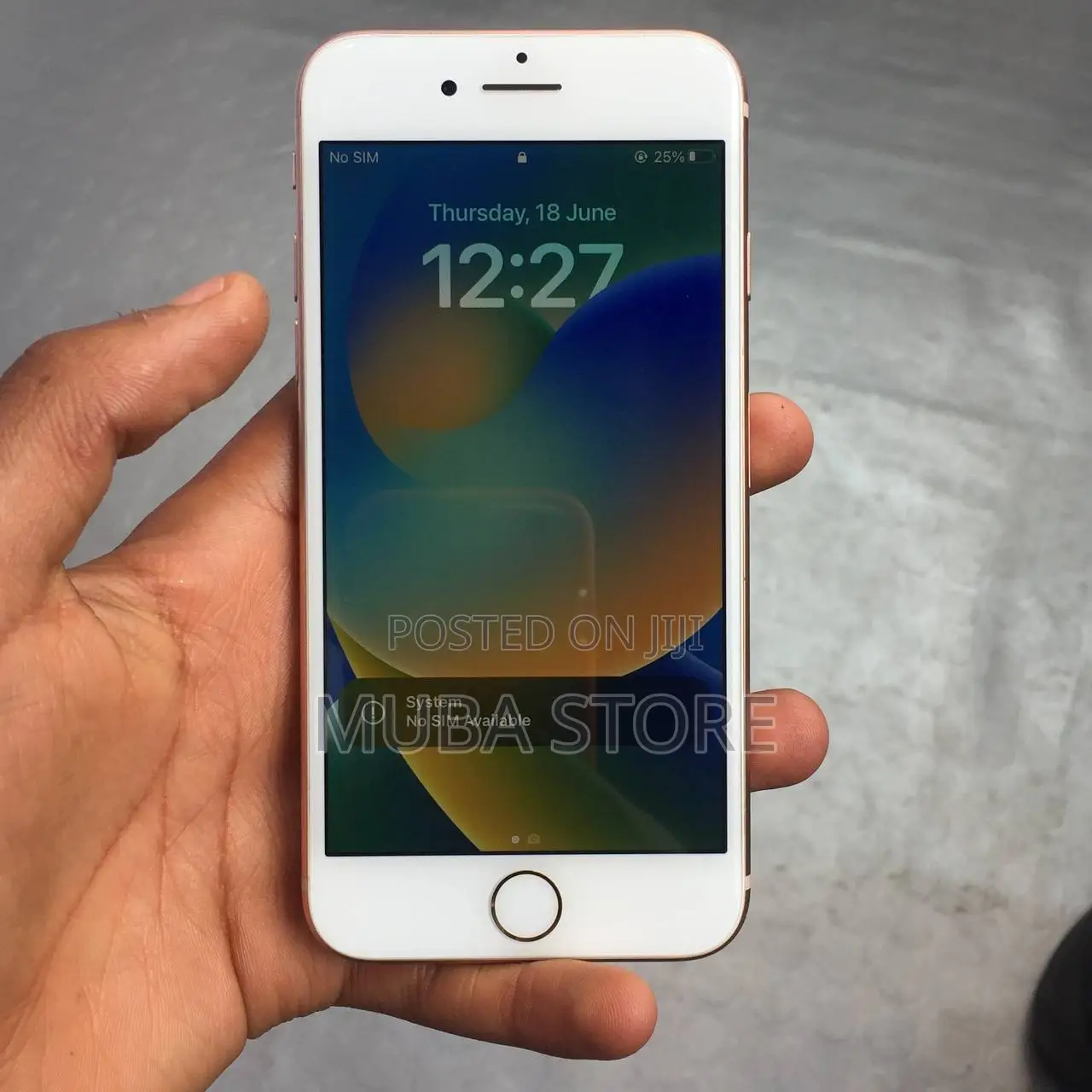 New Apple iPhone 8 64 GB Gold