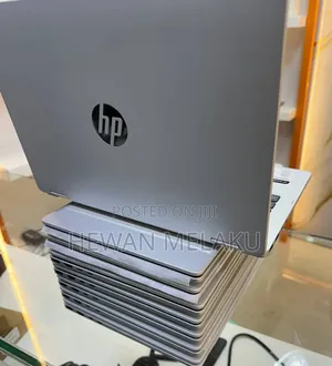 New Laptop HP OmniBook 5 Flip 16GB Intel Core 7 SSD 512GB