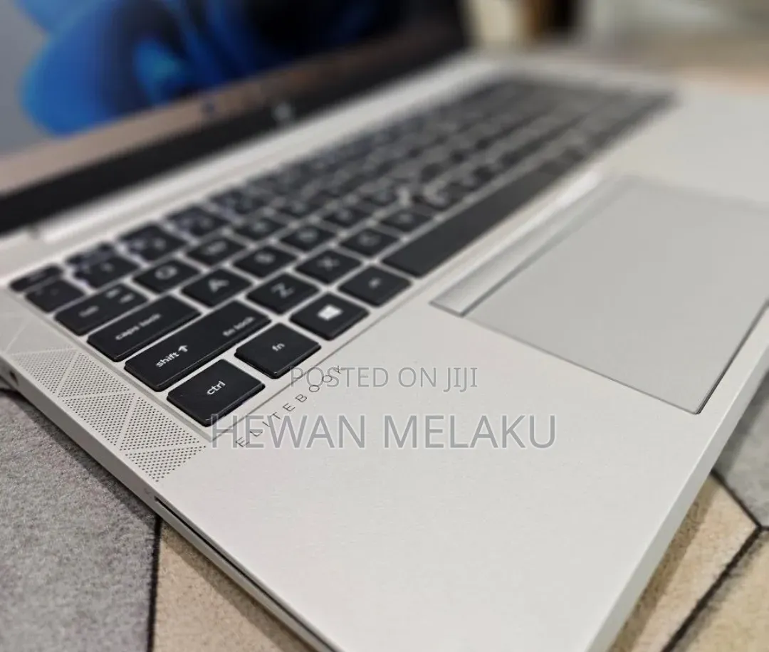 New Laptop HP EliteBook 840 G7 16GB Intel Core i7 SSD 512GB