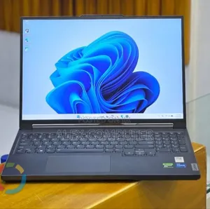 New Laptop Lenovo 16GB Intel Core i7 SSD 1T