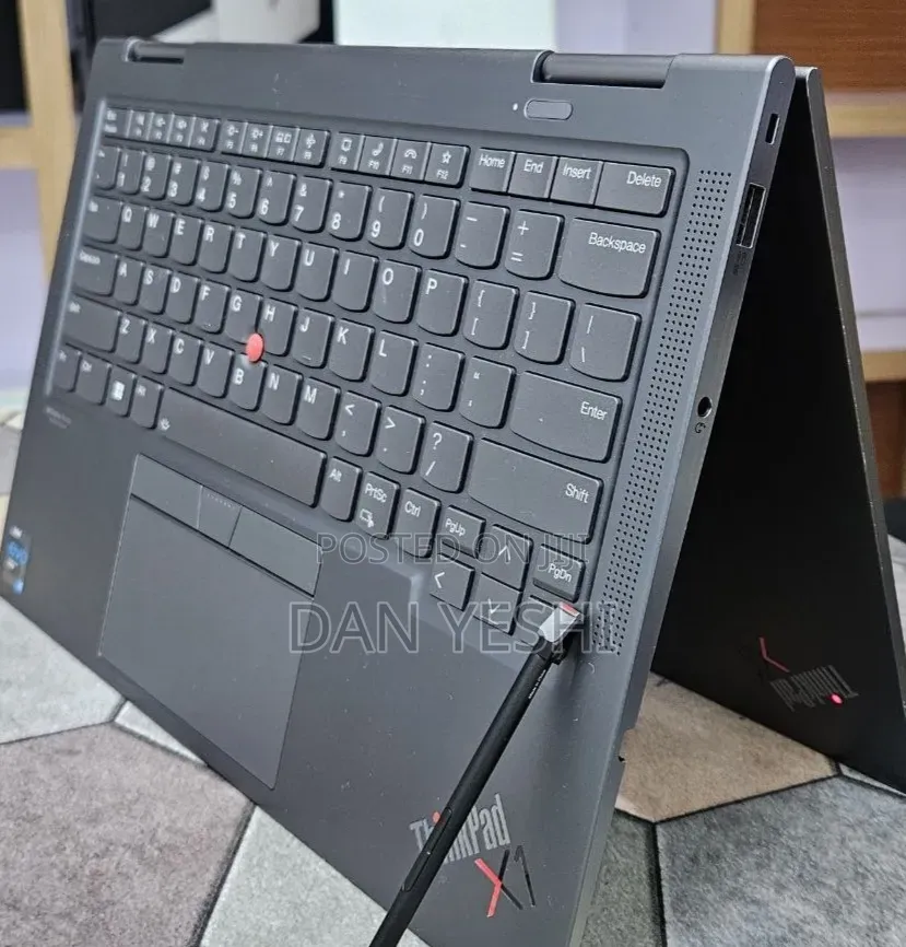 New Laptop Lenovo ThinkPad X1 Yoga 16GB Intel Core i7 SSD 512GB