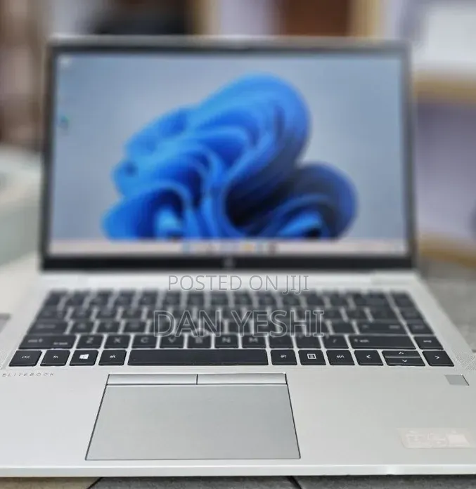 New Laptop HP EliteBook 840 G7 16GB Intel Core i7 SSD 512GB