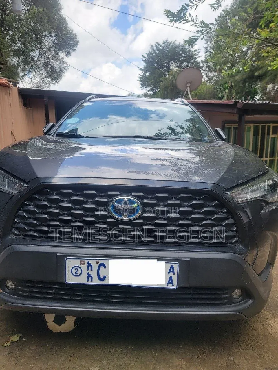 New Toyota Corolla Cross Hybrid 2023