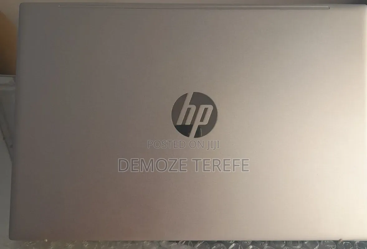 New Laptop HP Pavilion 15 2GB Intel Core i5 SSD 512GB