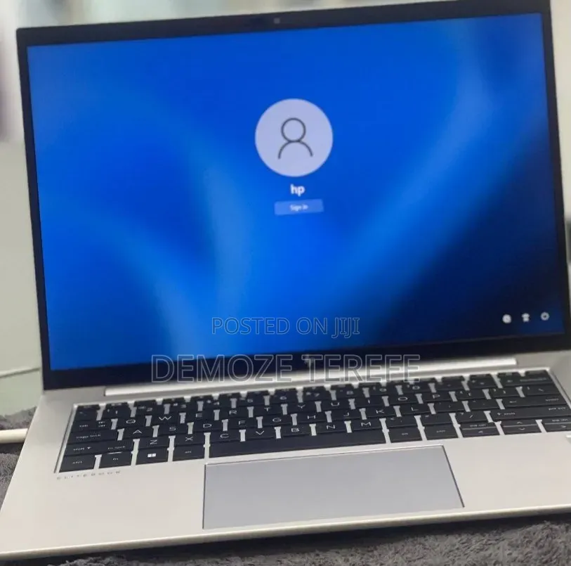 New Laptop HP EliteBook 840 G10 16GB Intel Core i7 SSD 512GB