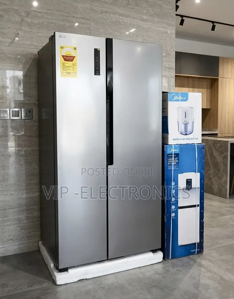 Lg Refrigerator, Lg Side-by-Side Designed to Combine Modern Style