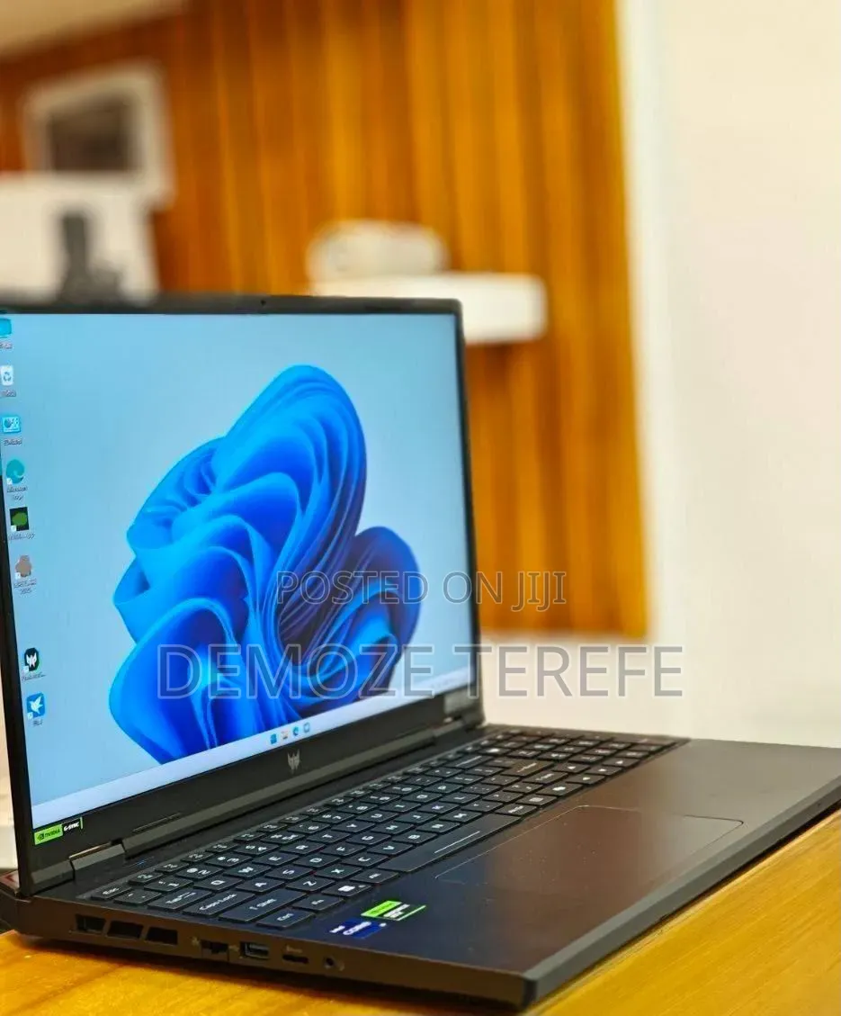New Laptop Acer Predator Helios Neo 16 16GB Intel Core i9 SSD 1T