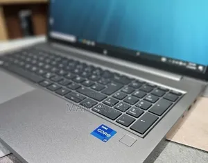 New Laptop HP ZBook 15 32GB Intel Core i7 SSD 512GB
