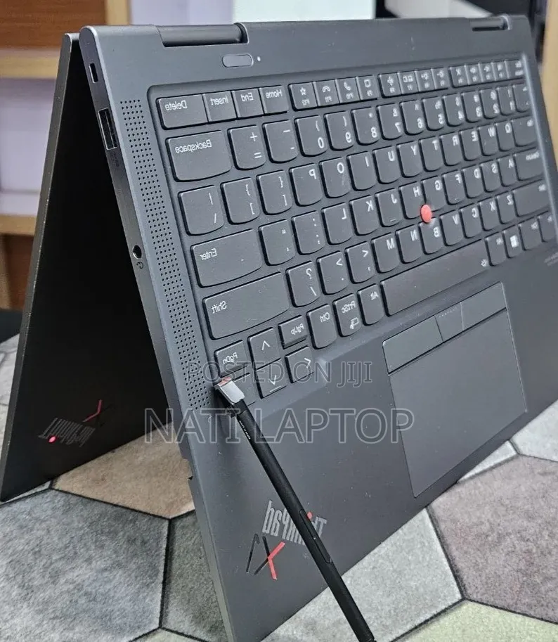 New Laptop Lenovo ThinkPad X1 Yoga 16GB Intel Core i7 SSD 512GB