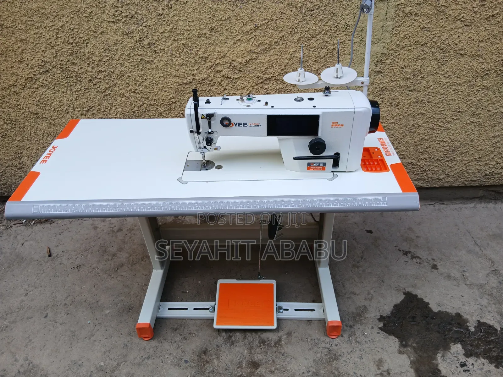 Industrial Sewing Machine