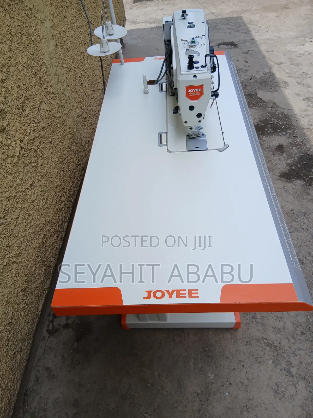 Industrial Sewing Machine