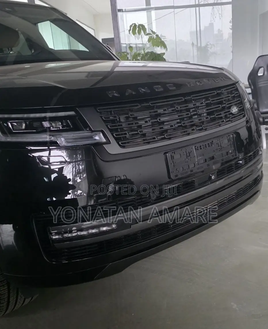 New Land Rover Range Rover Evoque Dynamic SE AWD 2025 Black