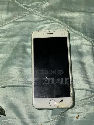 Apple iPhone 8 64 GB White