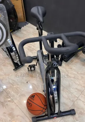 ያለ ማብራት መስራቱ ተፈላጊ ያደርገዋል Bike