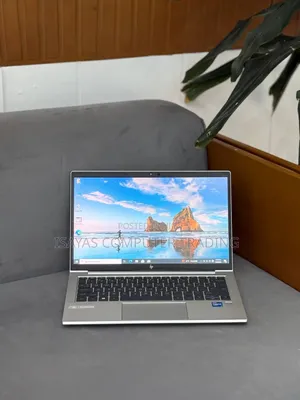 New Laptop HP EliteBook 840 G8 16GB Intel Core i5 SSD 512GB