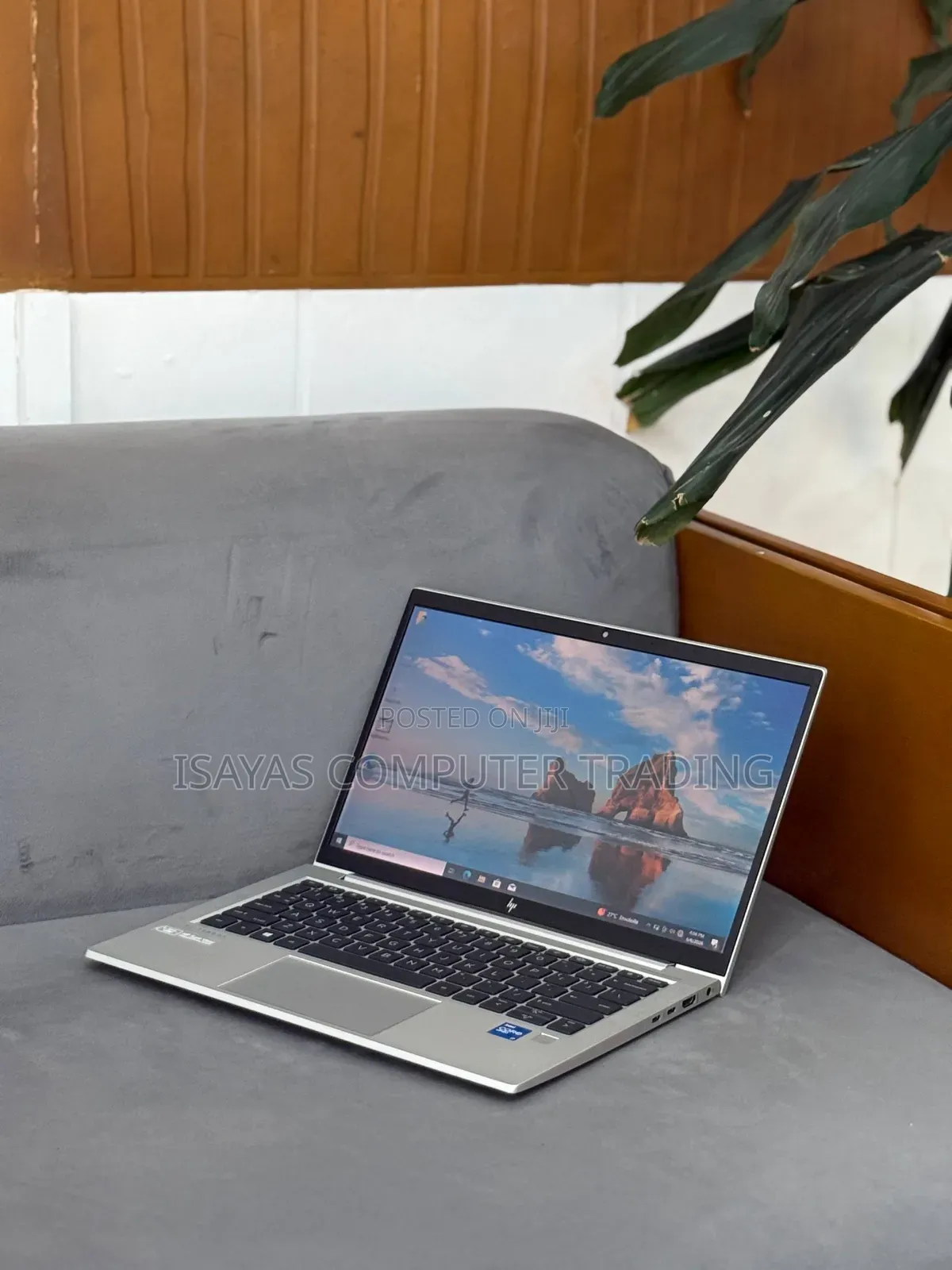 New Laptop HP EliteBook 840 G8 16GB Intel Core i5 SSD 512GB