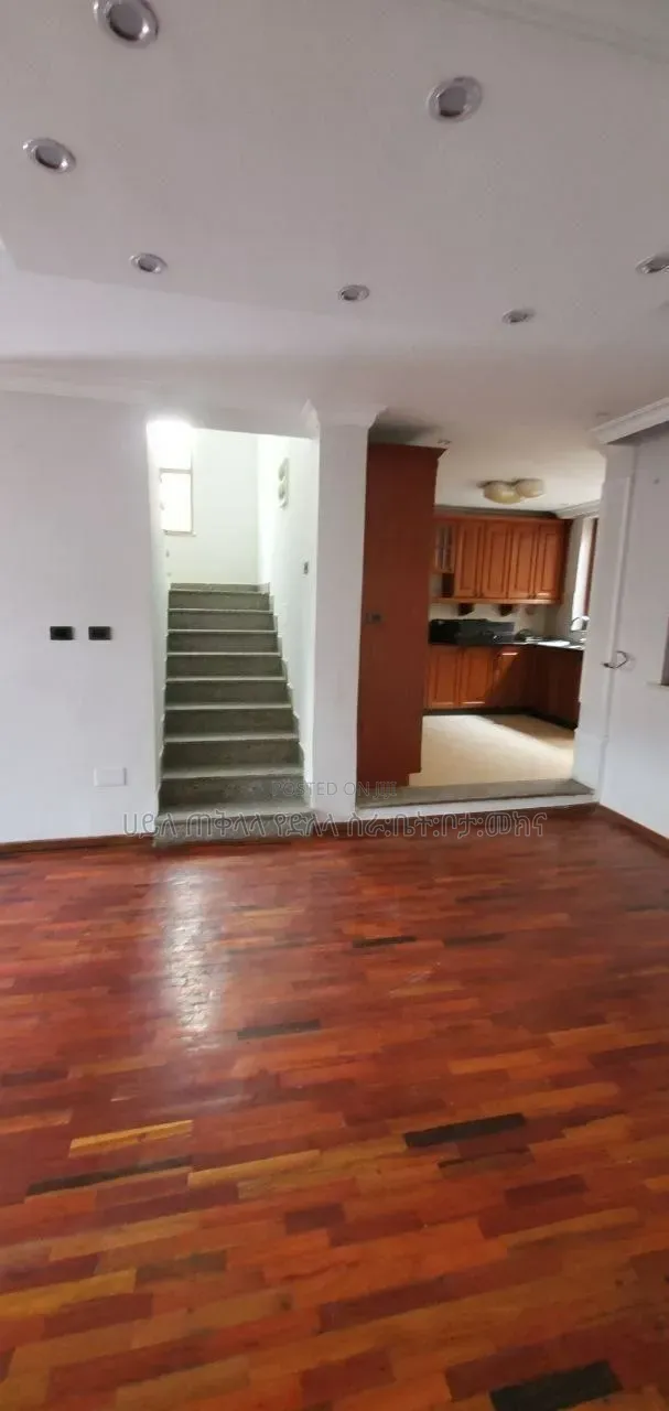 Furnished 8bdrm Townhouse/Terrace for sale