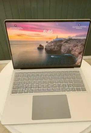 New Microsoft Surface Laptop 7 16GB Qualcomm Snapdragon X Elite 512GB