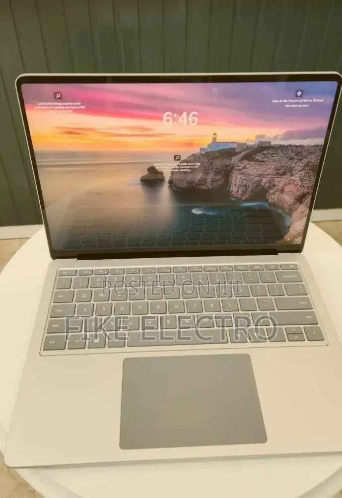 New Microsoft Surface Laptop 7 16GB Qualcomm Snapdragon X Elite 512GB