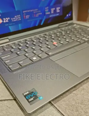 New Laptop Lenovo ThinkPad X1 Yoga 16GB Intel Core i7 SSD 512GB