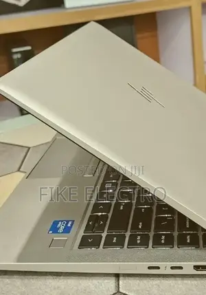 New Laptop HP EliteBook 840 G8 16GB Intel Core i5 SSD 512GB