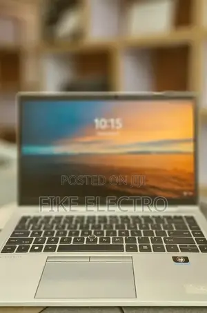 New Laptop HP EliteBook 840 G8 16GB Intel Core i5 SSD 512GB