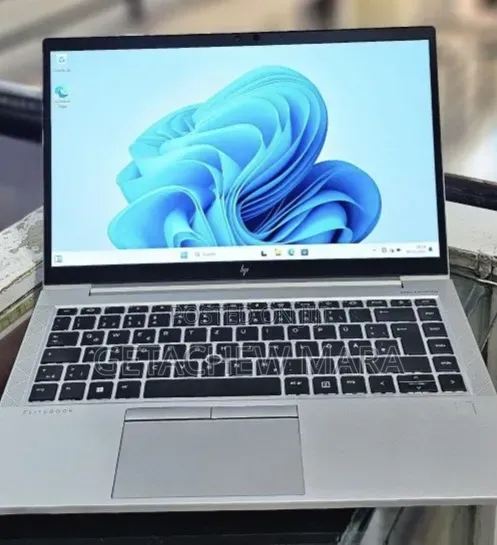 New Laptop HP EliteBook 840 G8 16GB Intel Core i5 SSD 512GB