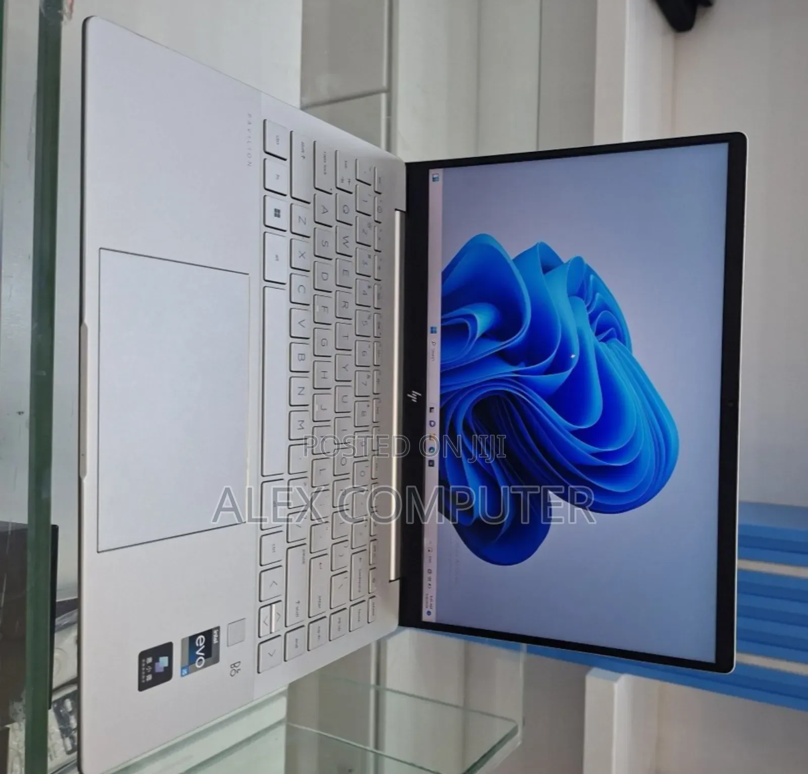 New Laptop HP Pavilion 14 16GB Intel Core i5 SSD 1T